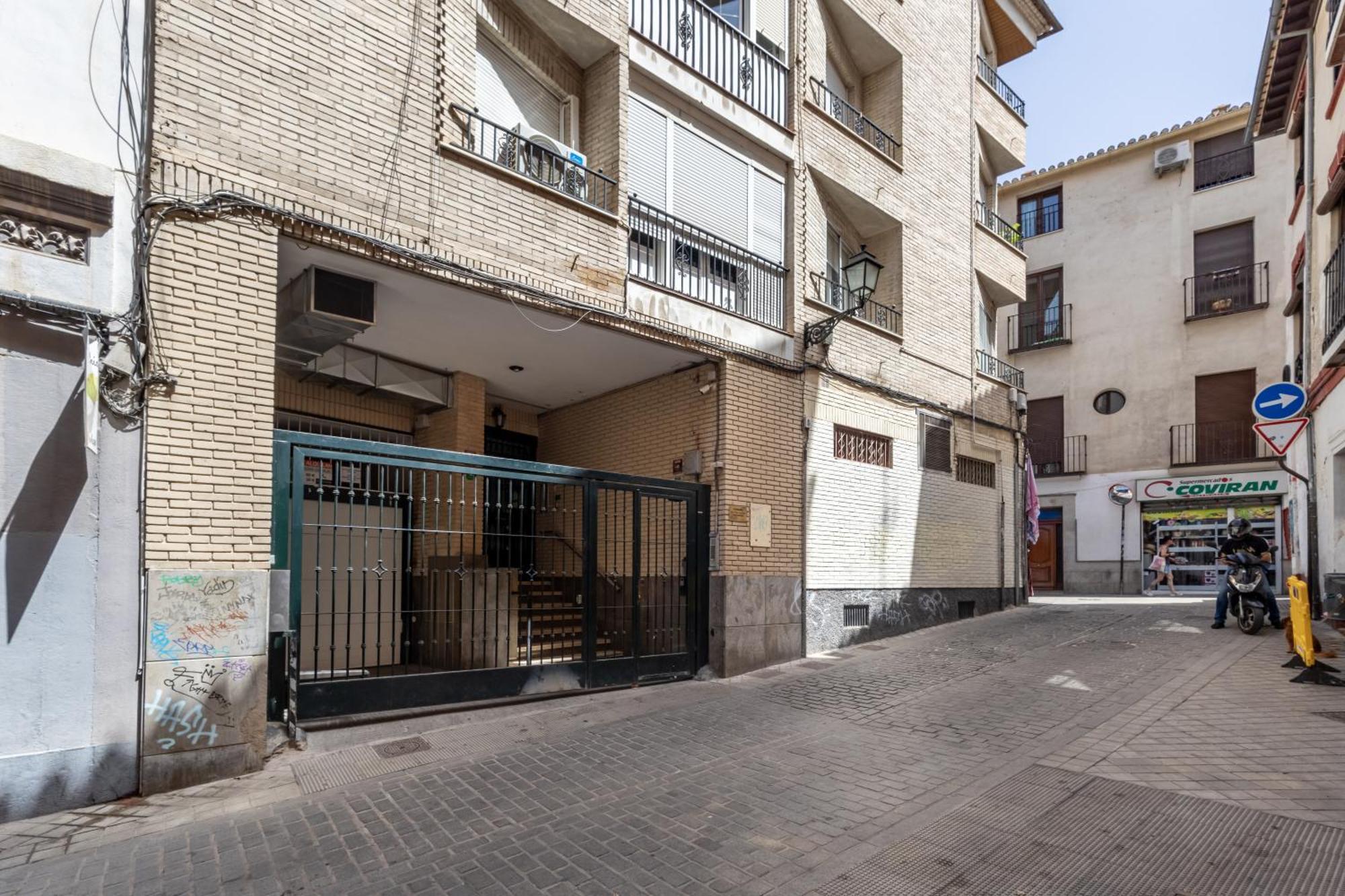 Dreaming Bazan Apartment Granada Bagian luar foto